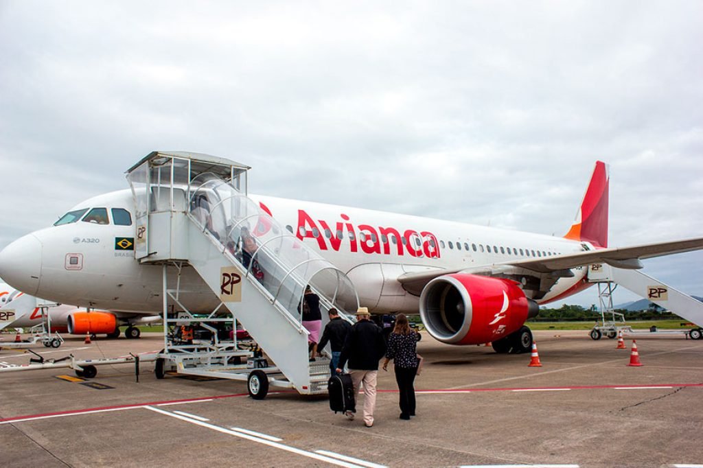 Avião Avianca - Aeroporto Internacional de Navegantes