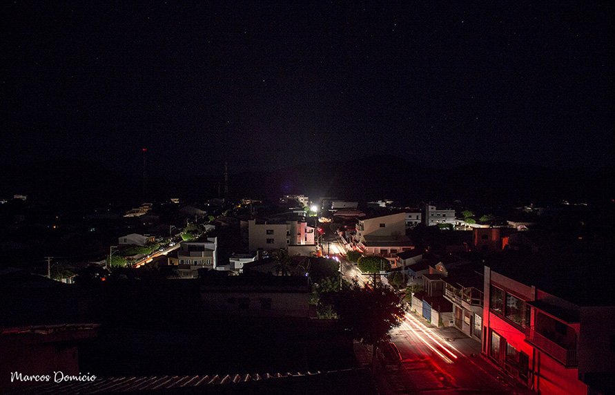 Noite de apagão em Paramirim