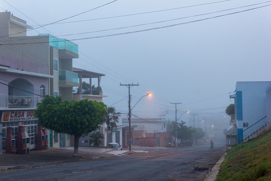 Neblina na Avenida Botuporã