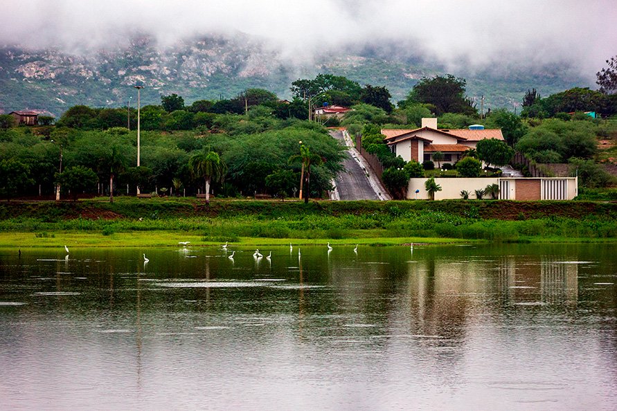 Lagoa de Paramirim